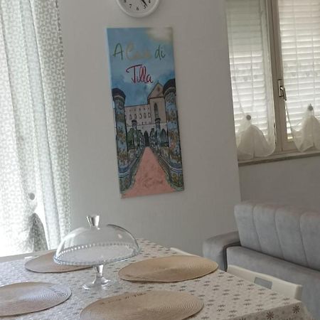 A Casa Di Tilla Napoli Exterior foto